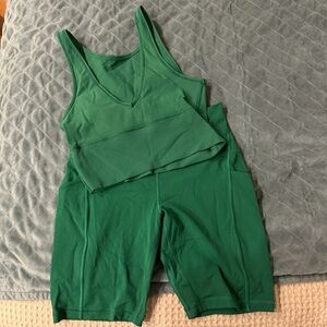 Lululemon 2 piece Green Activewear Set
